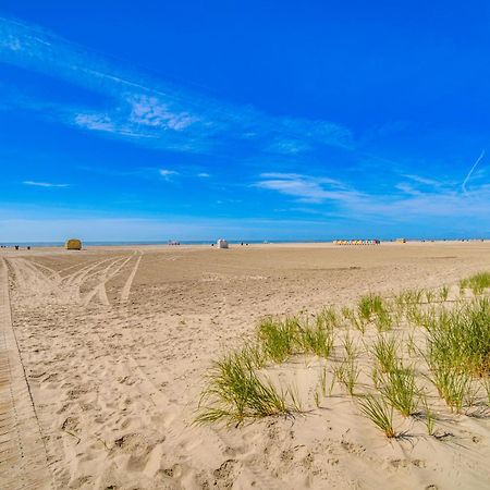 Sun-Soaked Wildwood Getaway, 6 Mi To Cape May! Wildwood Crest Exterior photo
